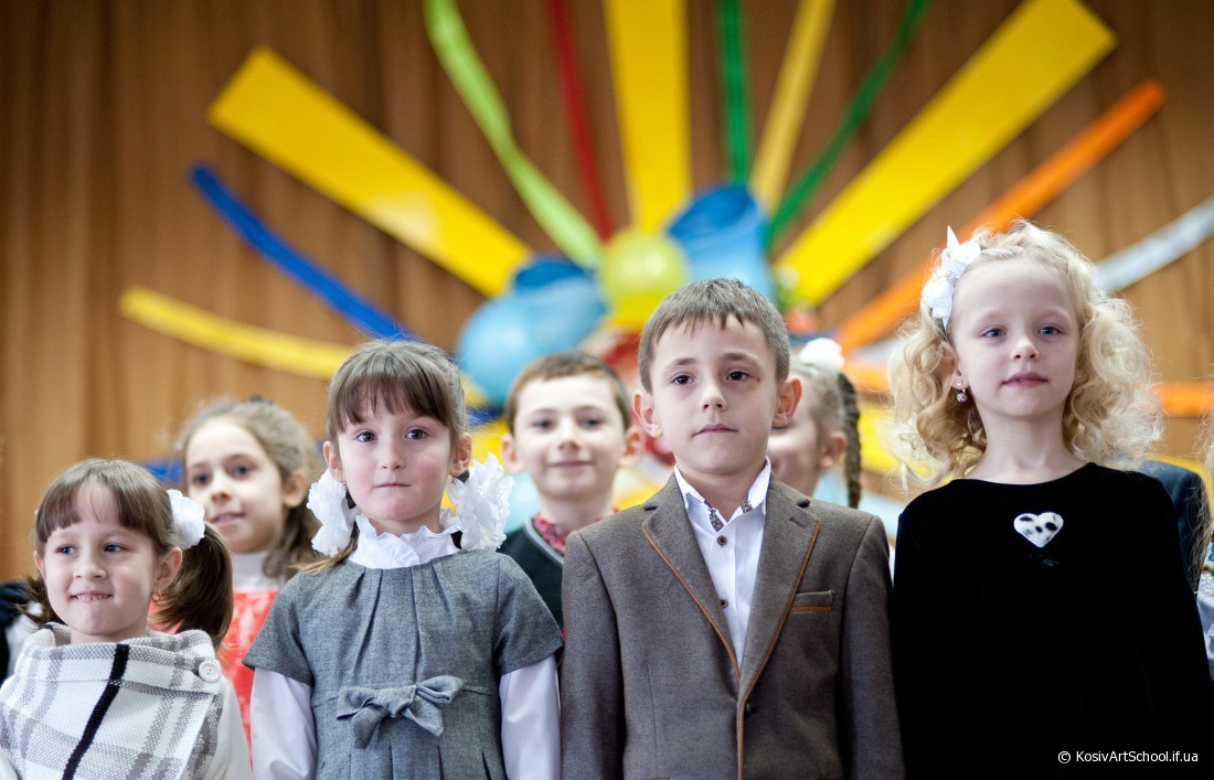 Виступ учнів перших класів Косівської дитячої школи мистецтв (фото)